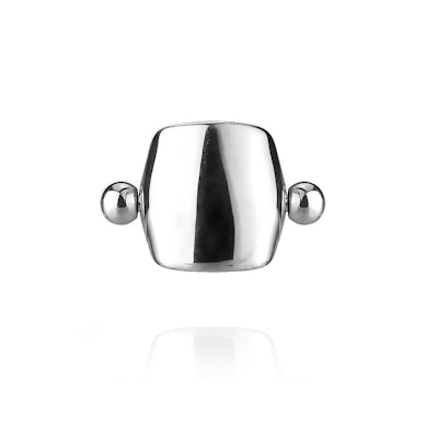 Hélice piercing em forma de escudo
