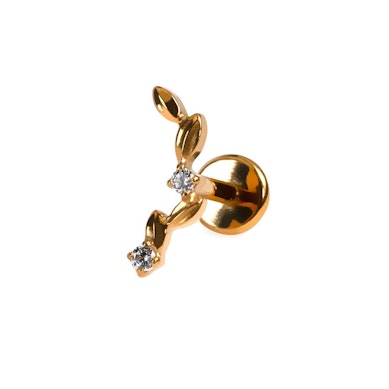 Labret em titânio com design curvo de folhas e gemas