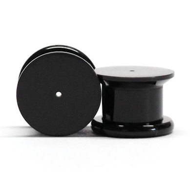 Plug em acrílico para piercing na orelha.