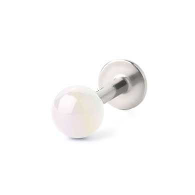 Labret com bola metálica