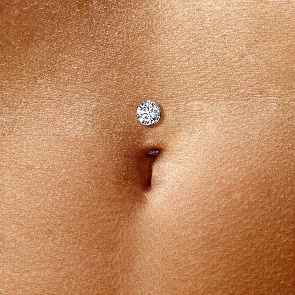 Joia flutuante para o umbigo