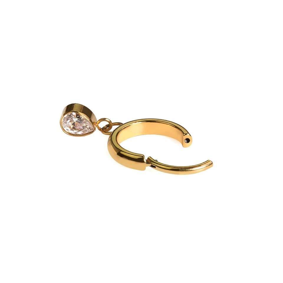 Argola de titânio com pendente em forma de gota