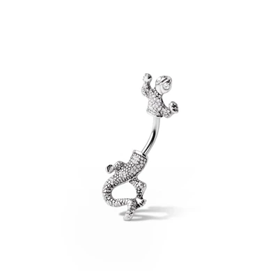 Umbigo piercing com um lagarto