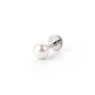 Labret com bola metálica