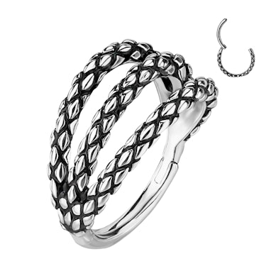 Argola tripla com pele de serpente