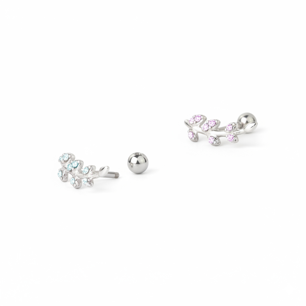 Joia para a orelha com folhas