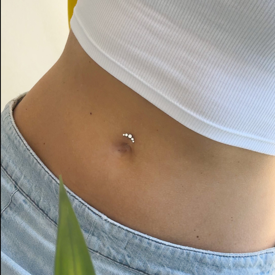 Joia para o umbigo flutuante com cristais