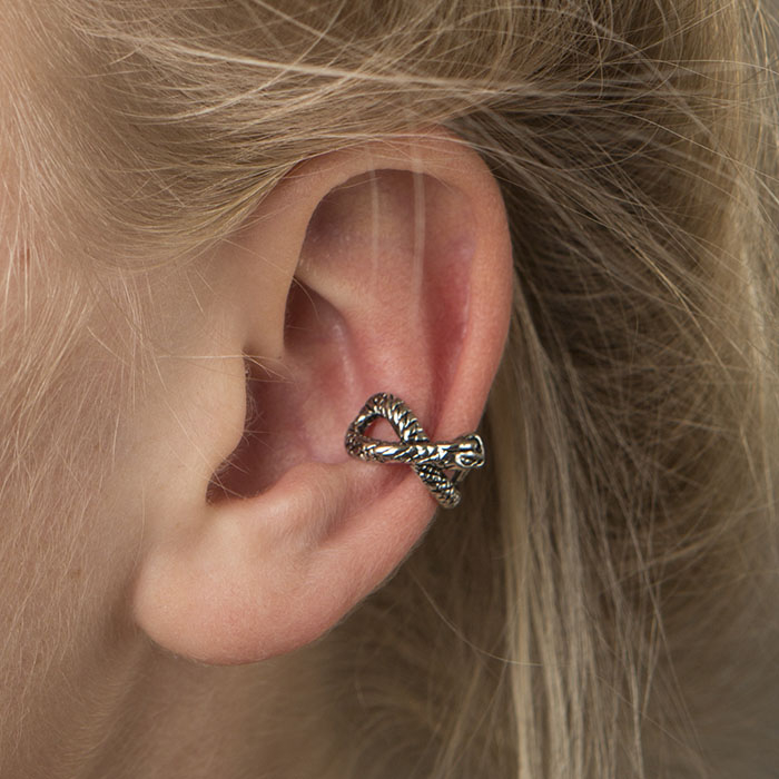 Earcuff com cobra
