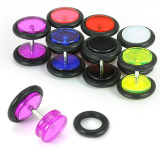 Plug falso em várias cores