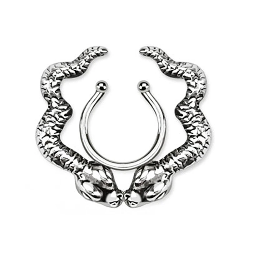 Mamilo piercing falso com cobras