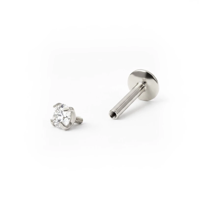 Labret com várias cores e designs de pedra