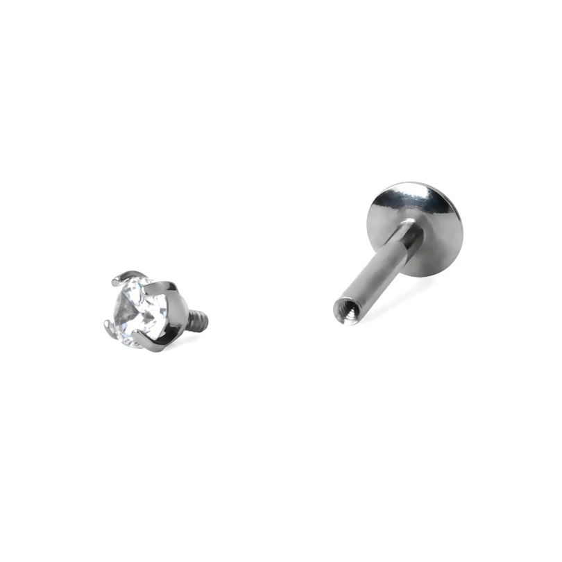 Labret de titânio com modelos diferentes de pedra