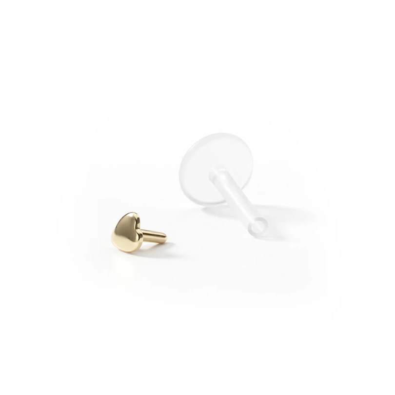 Labret em ouro 14 quilates com topo em forma de coração