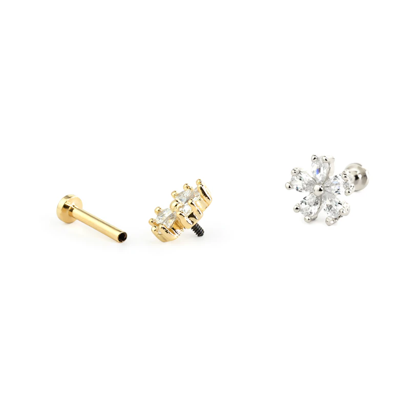 Labret com rosca interna e flor de cinco pétalas