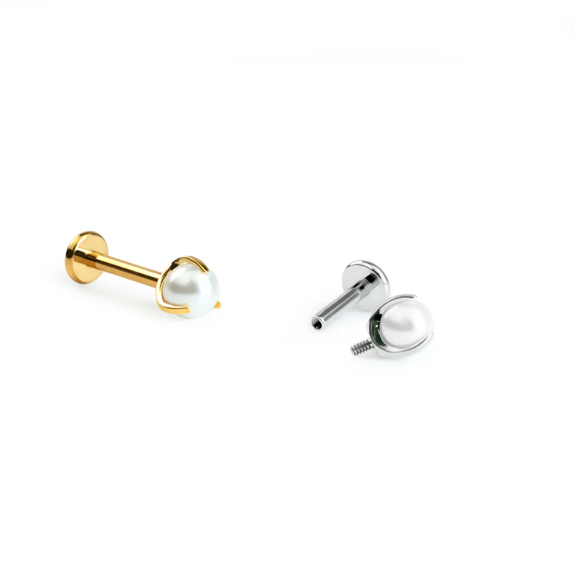Labret de titânio com pérola