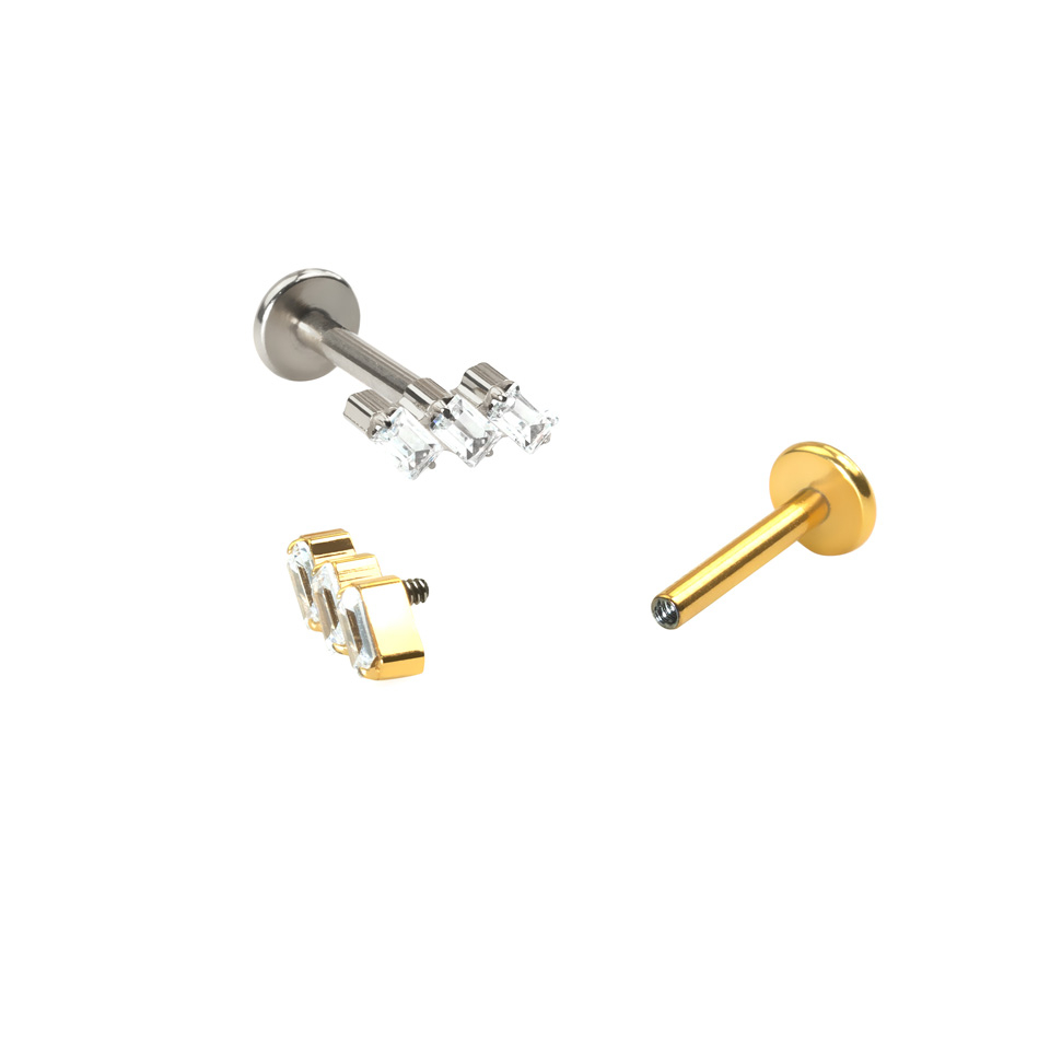Labret de titânio com pedras em corte baguette