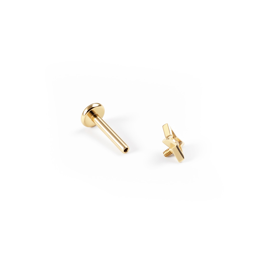 Labret em titânio com estrela de lados iguais