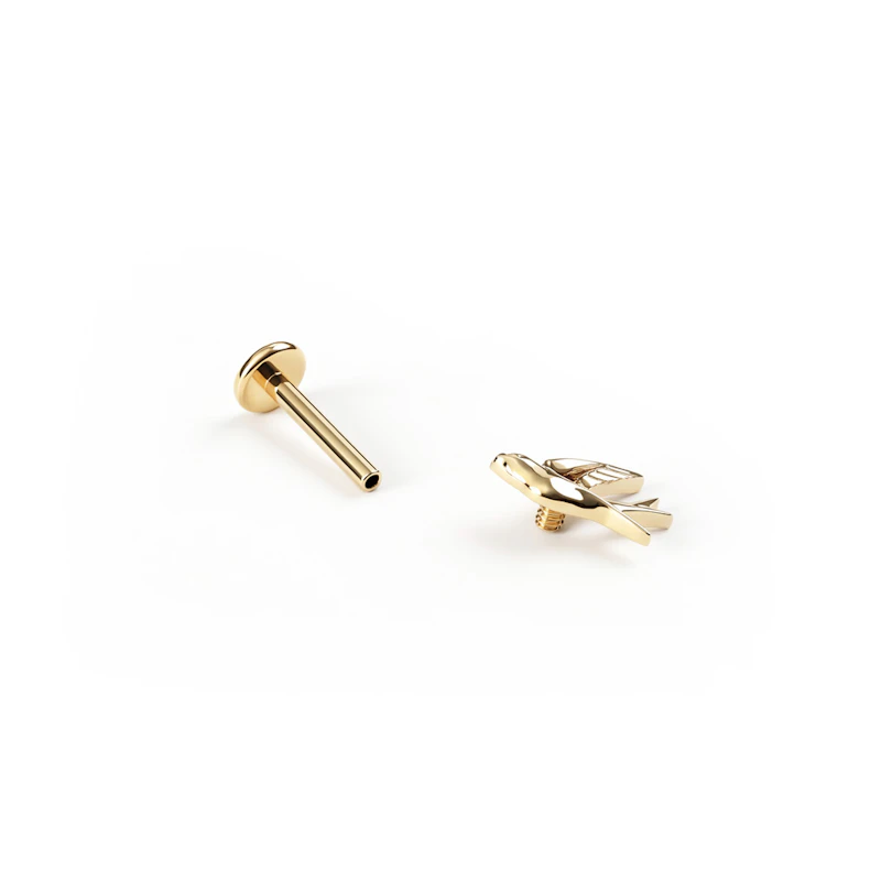 Labret em titânio com andorinha