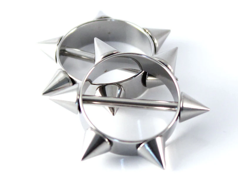 Mamilo piercing com picos