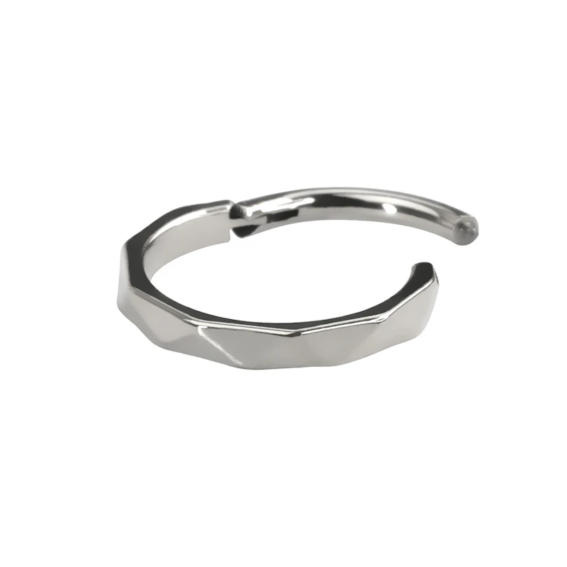 Argola em titânio para narina com padrão de diamante