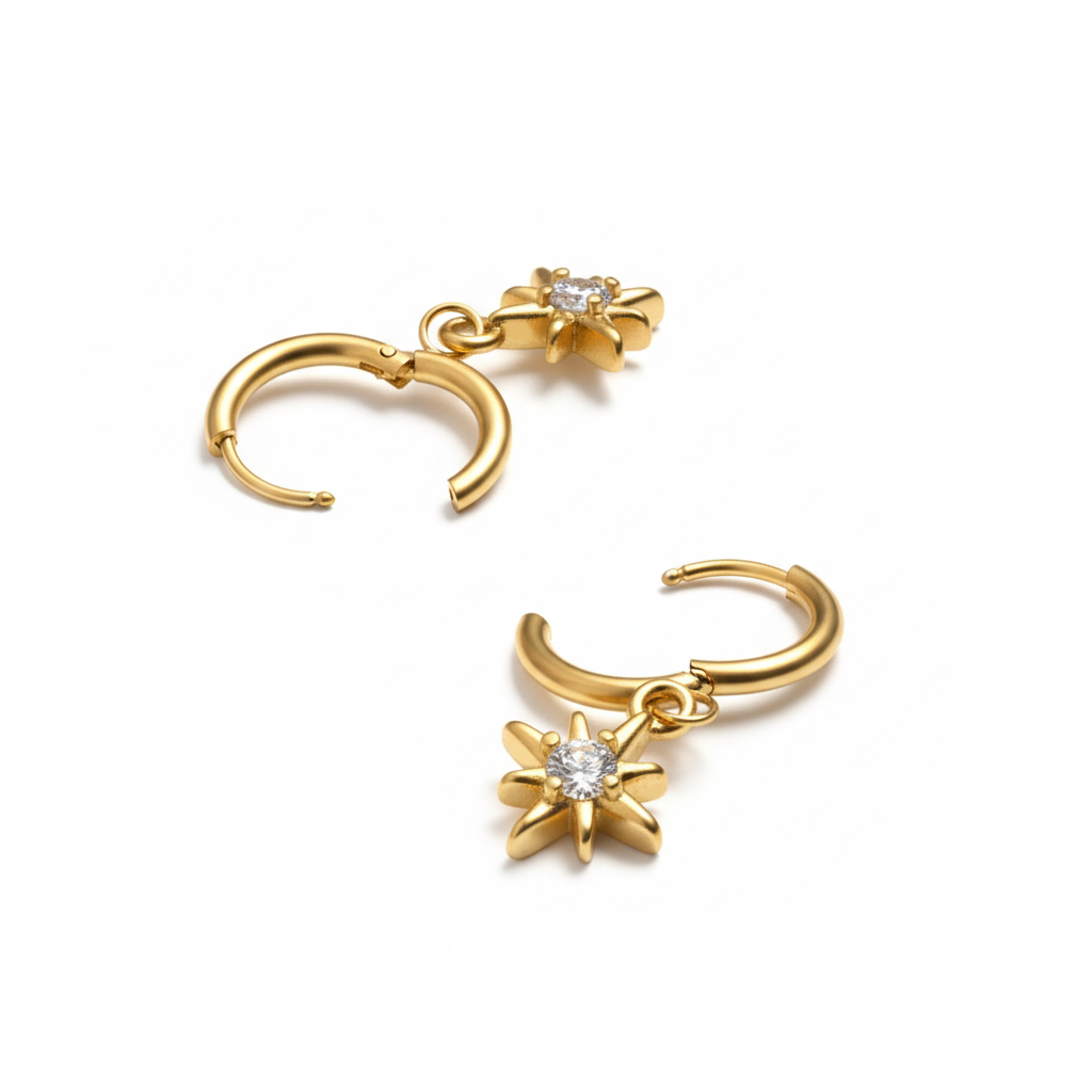 Par de huggies com pendente de sol