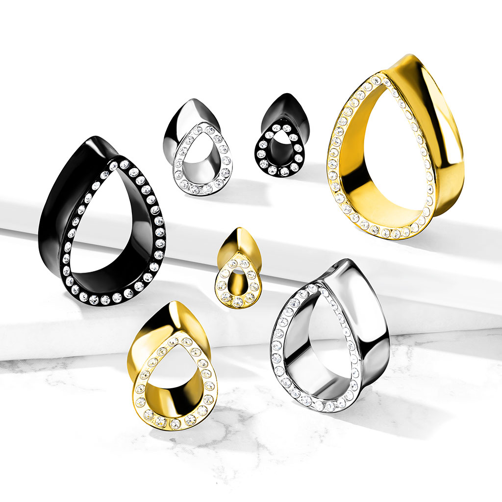 Túnel em forma de lágrima com pedras na borda