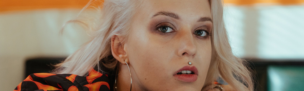 Piercing Labial Piercing Labial